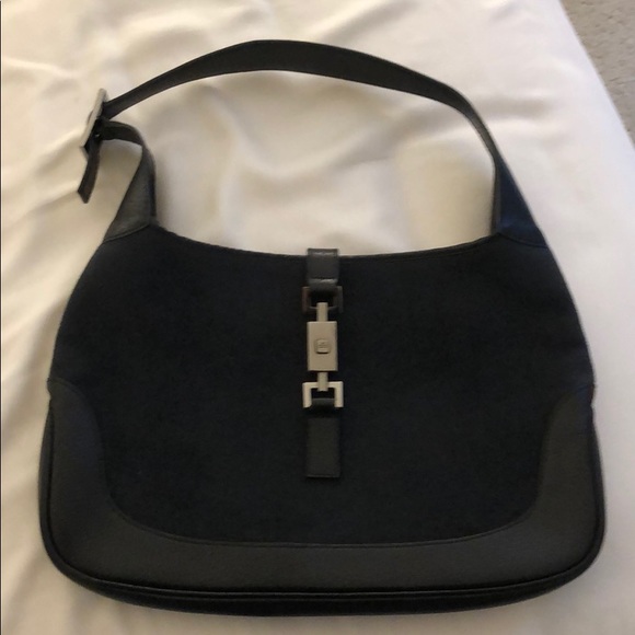 gucci handbag - Picture 1 of 3